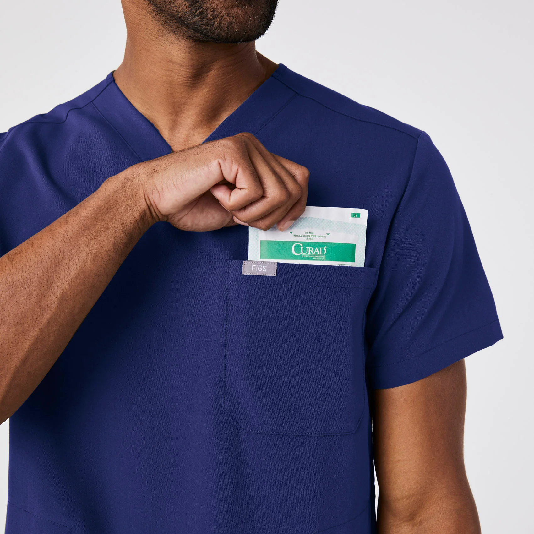 men's Sapphire Chisec - Three-Pocket Scrub Top™ - Image 5