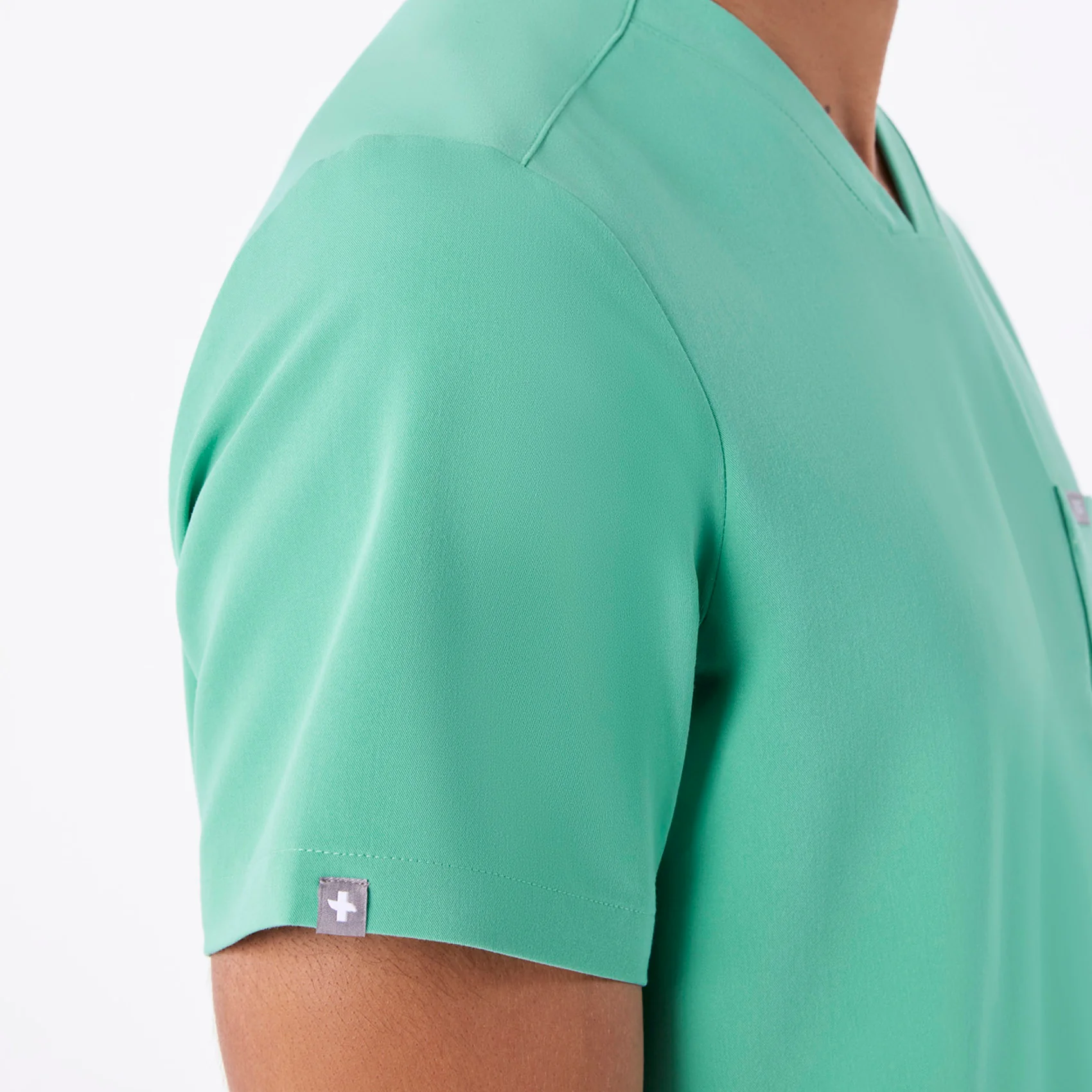 men's Surgical Green Chisec - Three-Pocket Scrub Top™ - Image 6