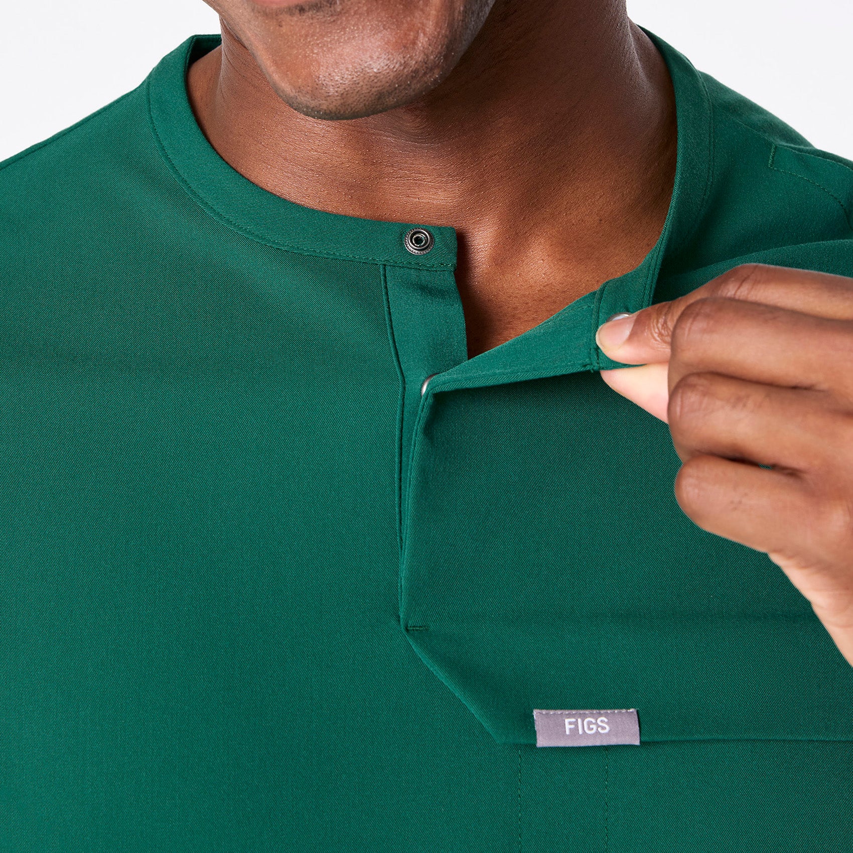 men's Hunter Green Corfield - Henley Scrub Top - Image 5