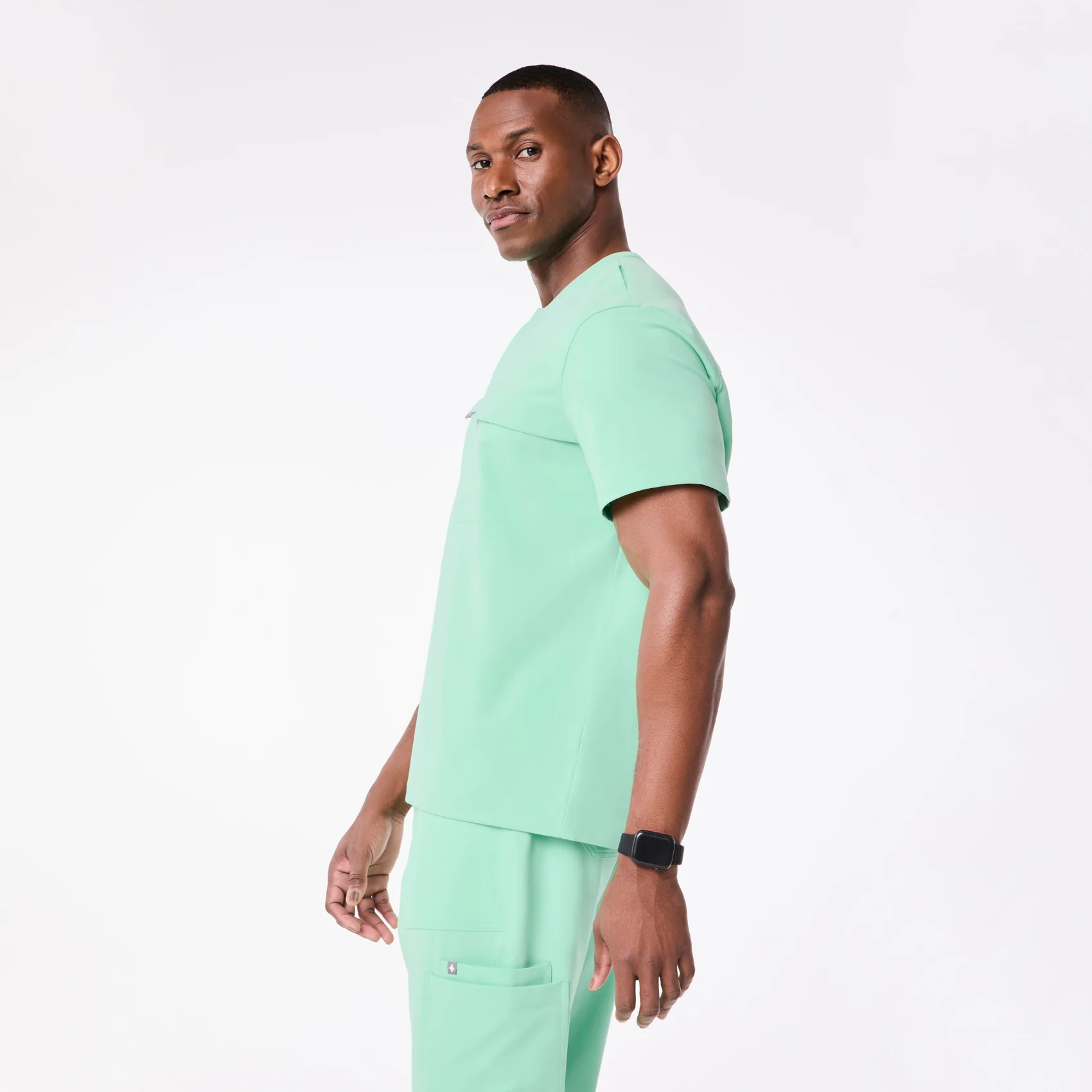 men's Mariner Corfield - Henley Scrub Top - Image 3