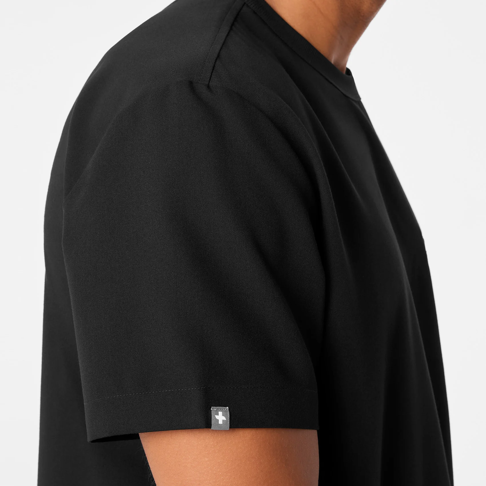 men's Black Easton Relaxed - Crewneck Scrub Top - Image 6