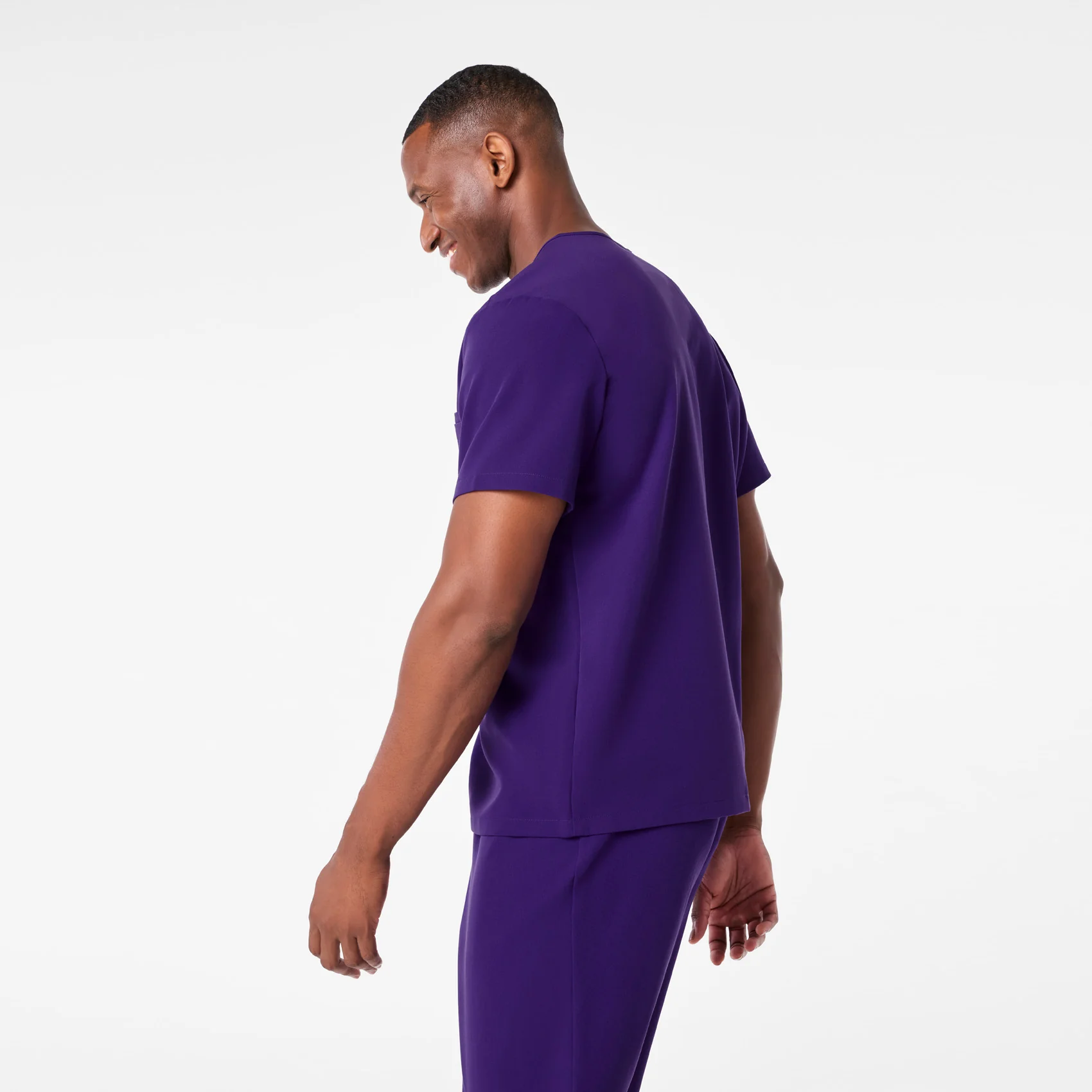 men's Purple Pulse Leon - Three-Pocket Scrub Top™ - Image 3