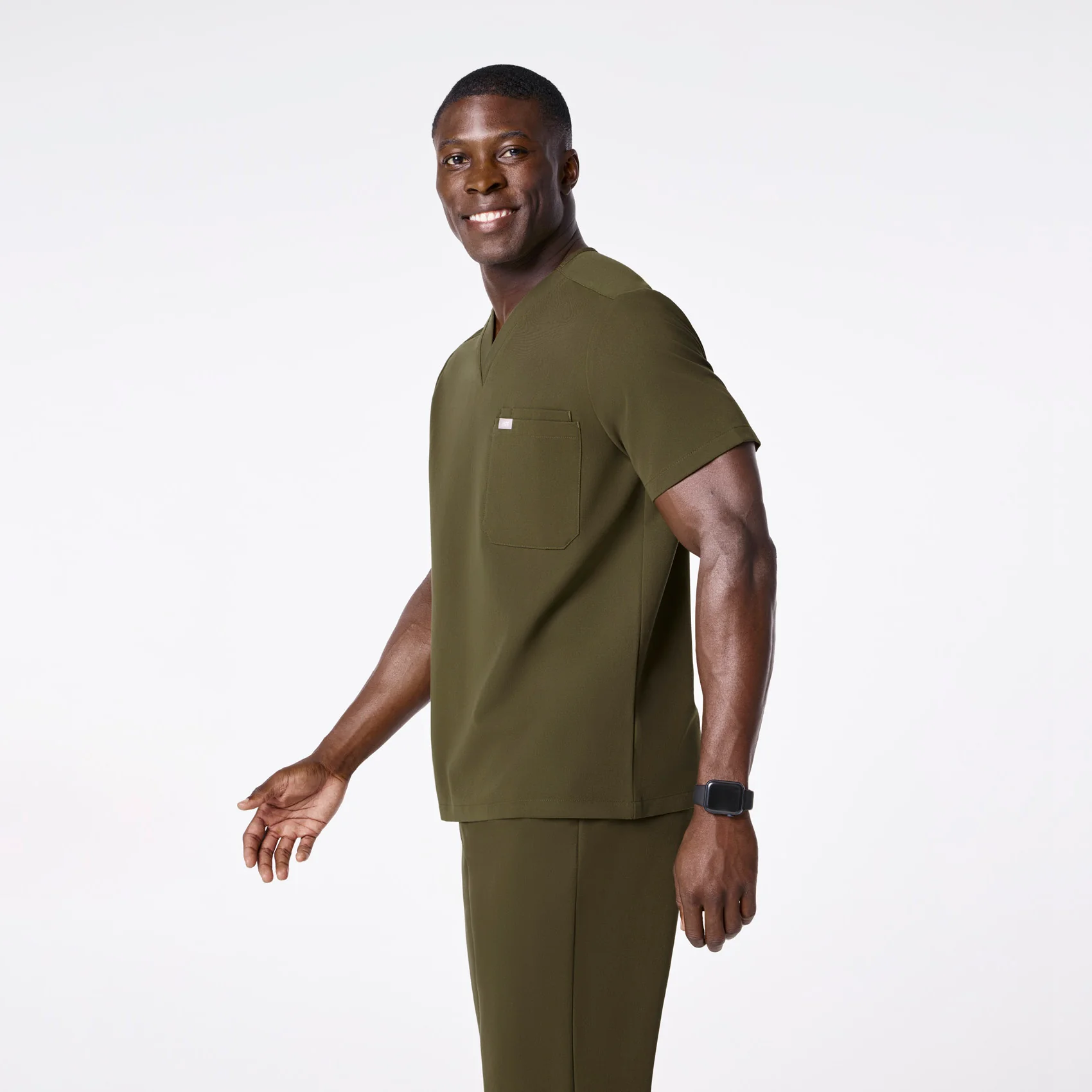 men's Spruce Leon - Three-Pocket Scrub Top™ - Image 3