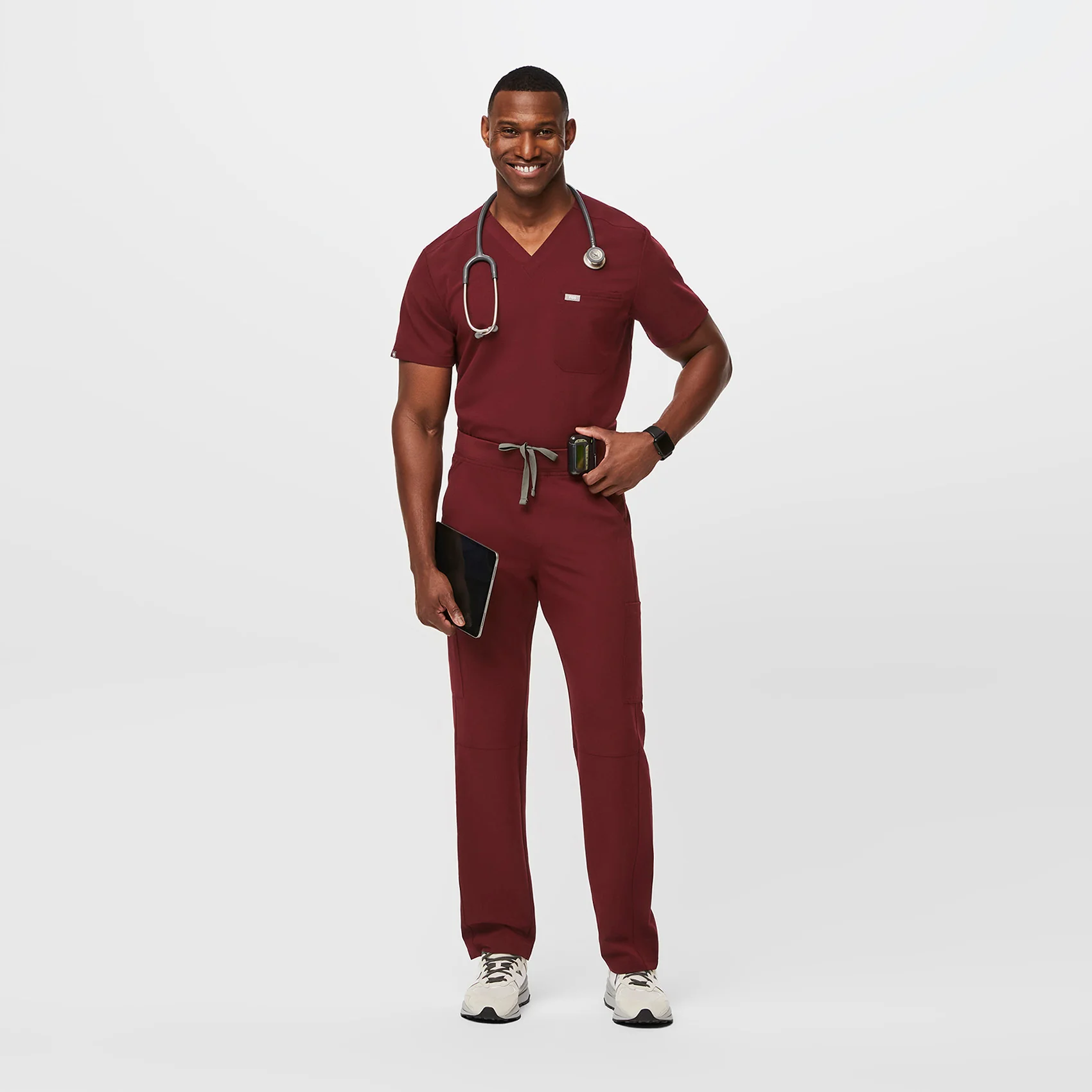 Men's Burgundy Leon™ - Three-Pocket Scrub Top - Image 2