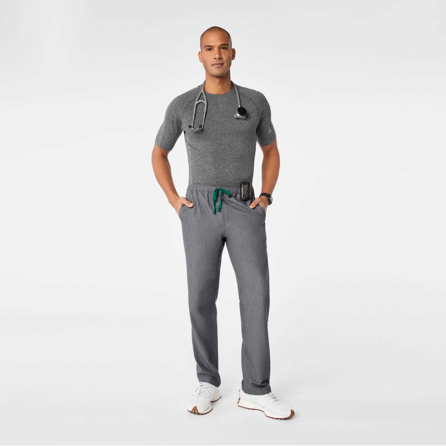 men's Graphite Makato Seamless - Shortsleeve Underscrub - Image 2