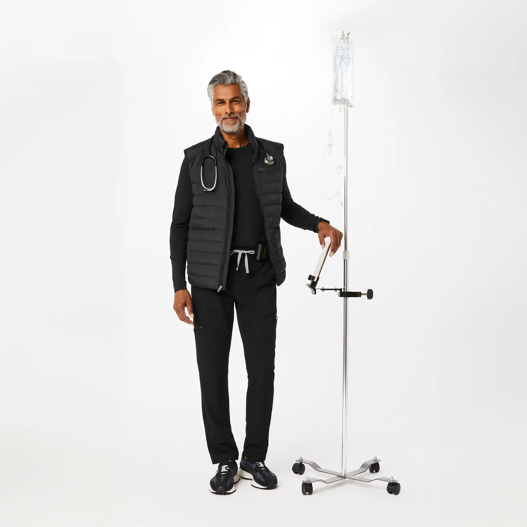 men's Black On-Shift™ Packable - Puffer Vest - Image 2
