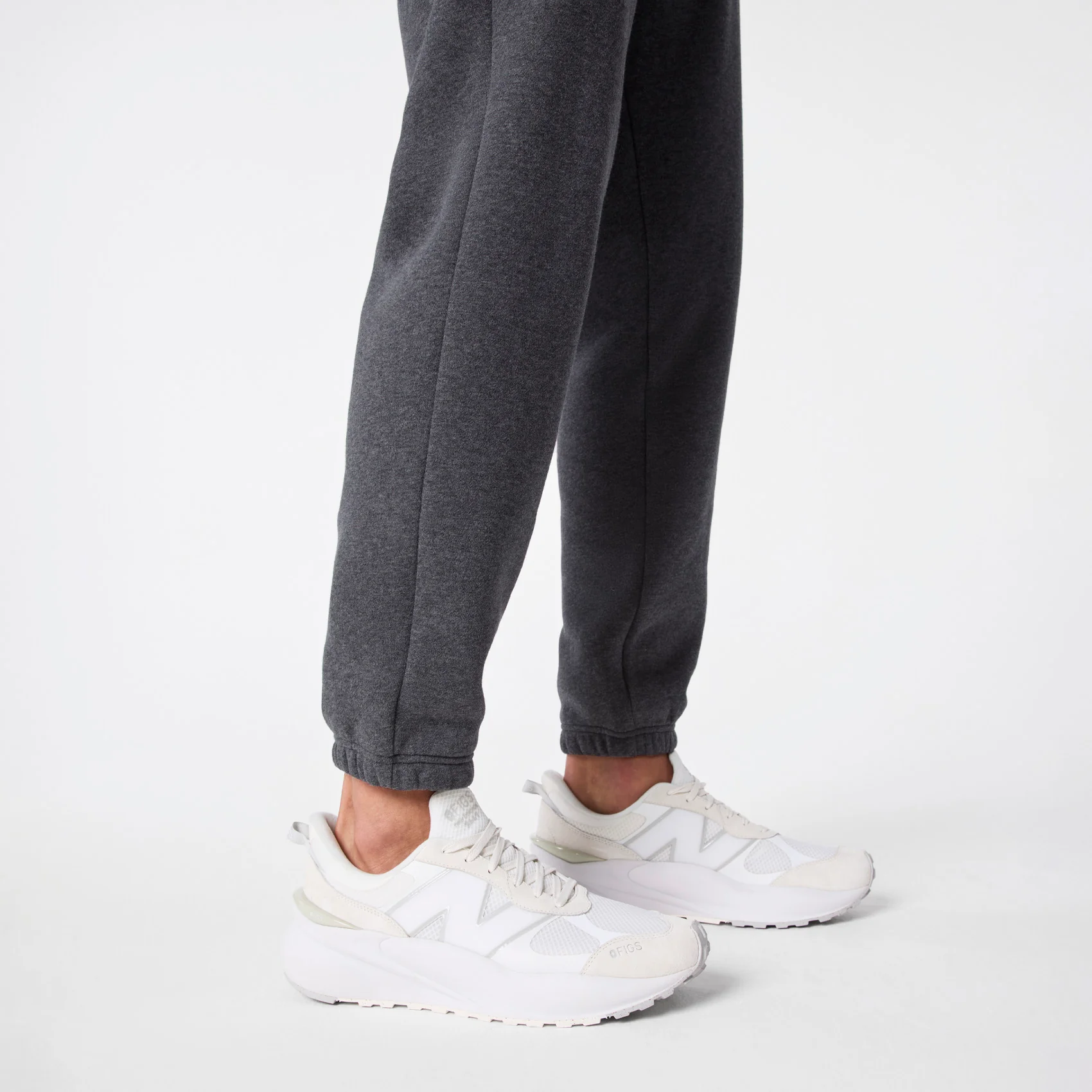 men's Charcoal Heather Grey Off-Shift Relaxed - Jogger Sweatpant™ - Image 7