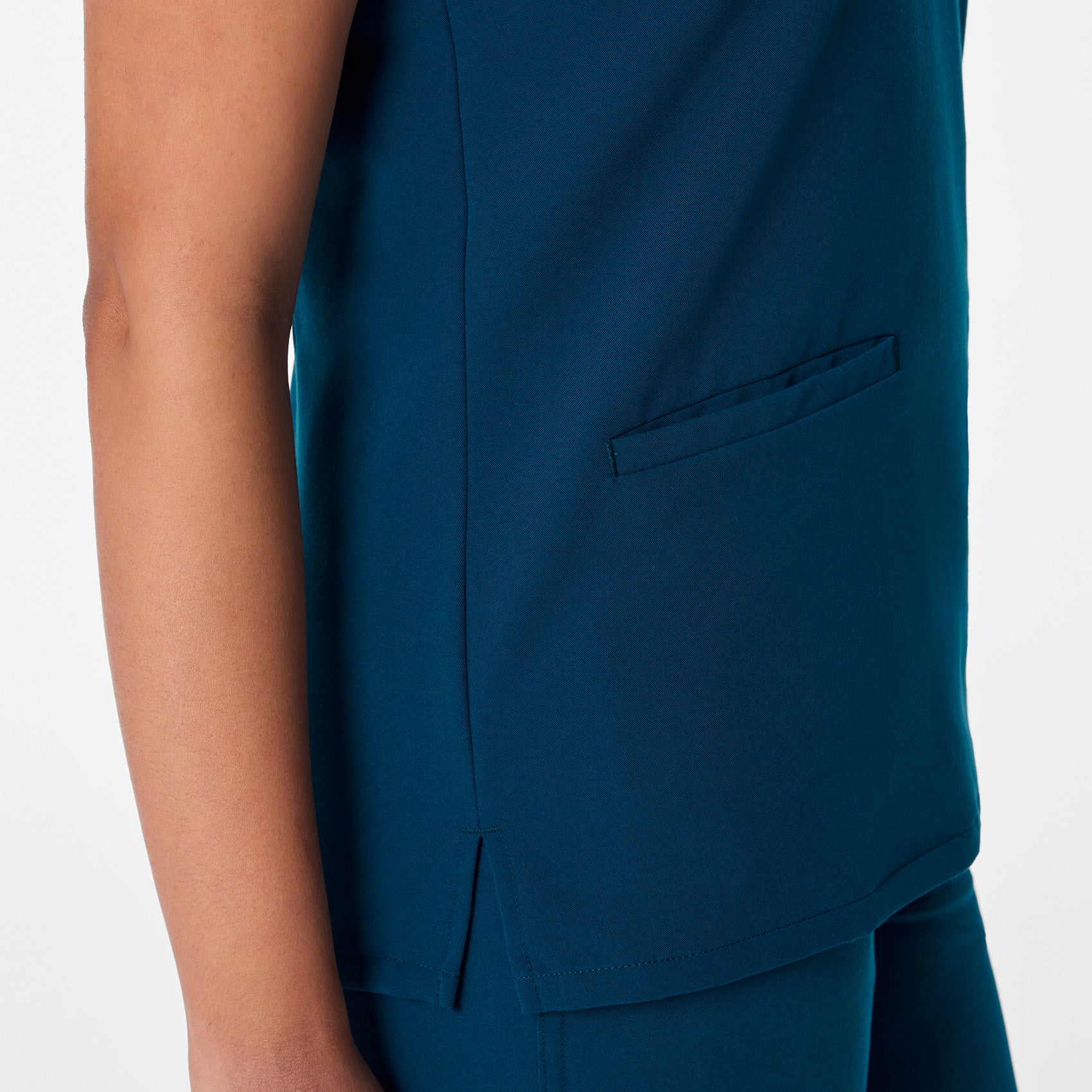 women's Deep Reef Casma - Three-Pocket Scrub Top™ - Image 6