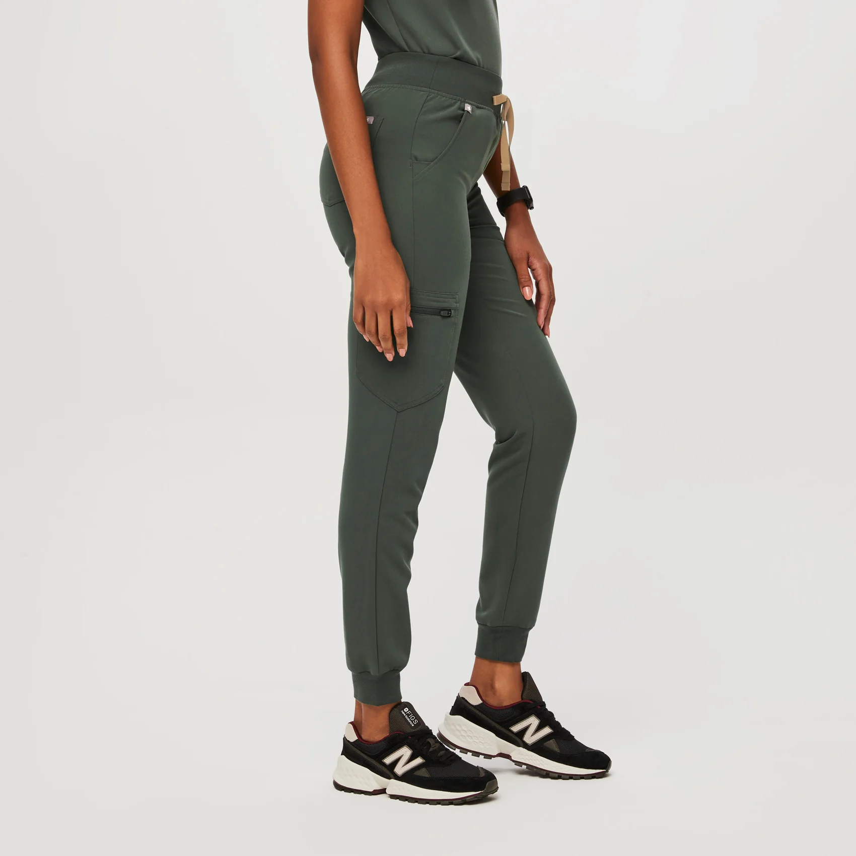 women's Moss High Waisted Zamora - Petite Jogger Scrub Pant™ - Image 3