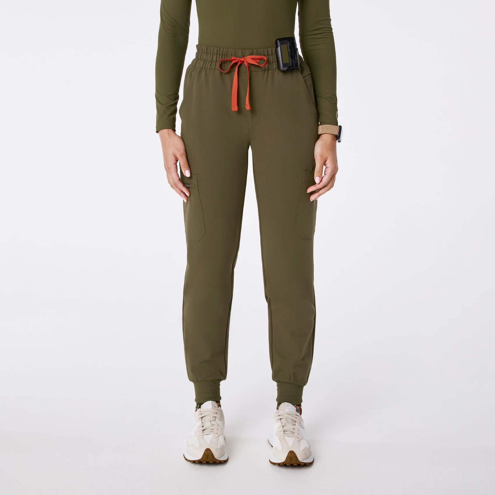 women's Spruce High Waisted Uman Relaxed - Petite Jogger Scrub Pant