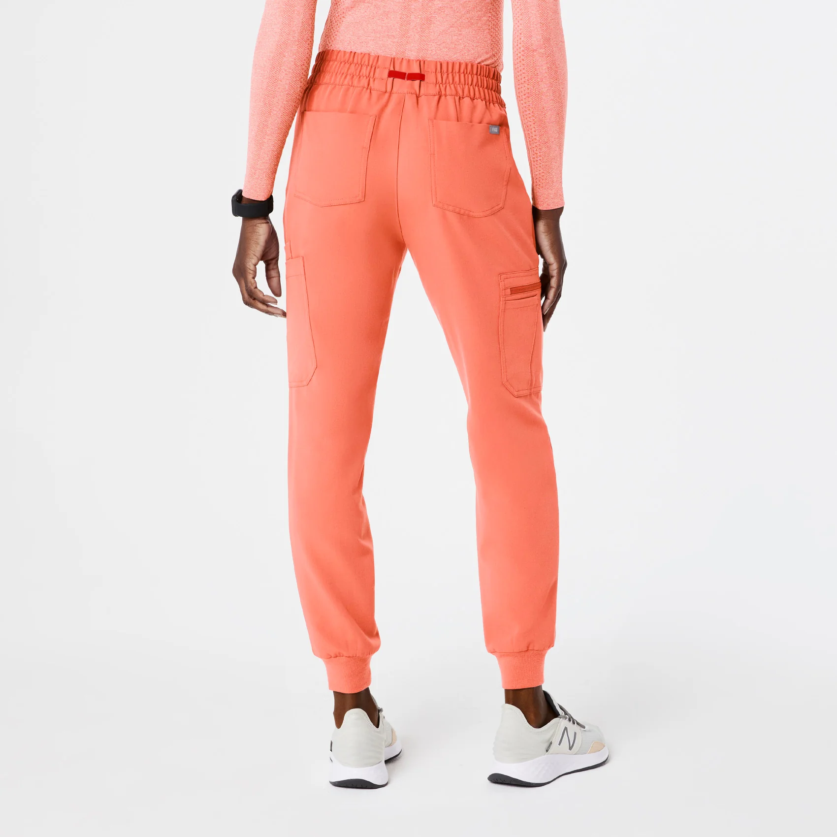women's Sunset Drift Uman Relaxed - Petite Jogger Scrub Pant - Image 4