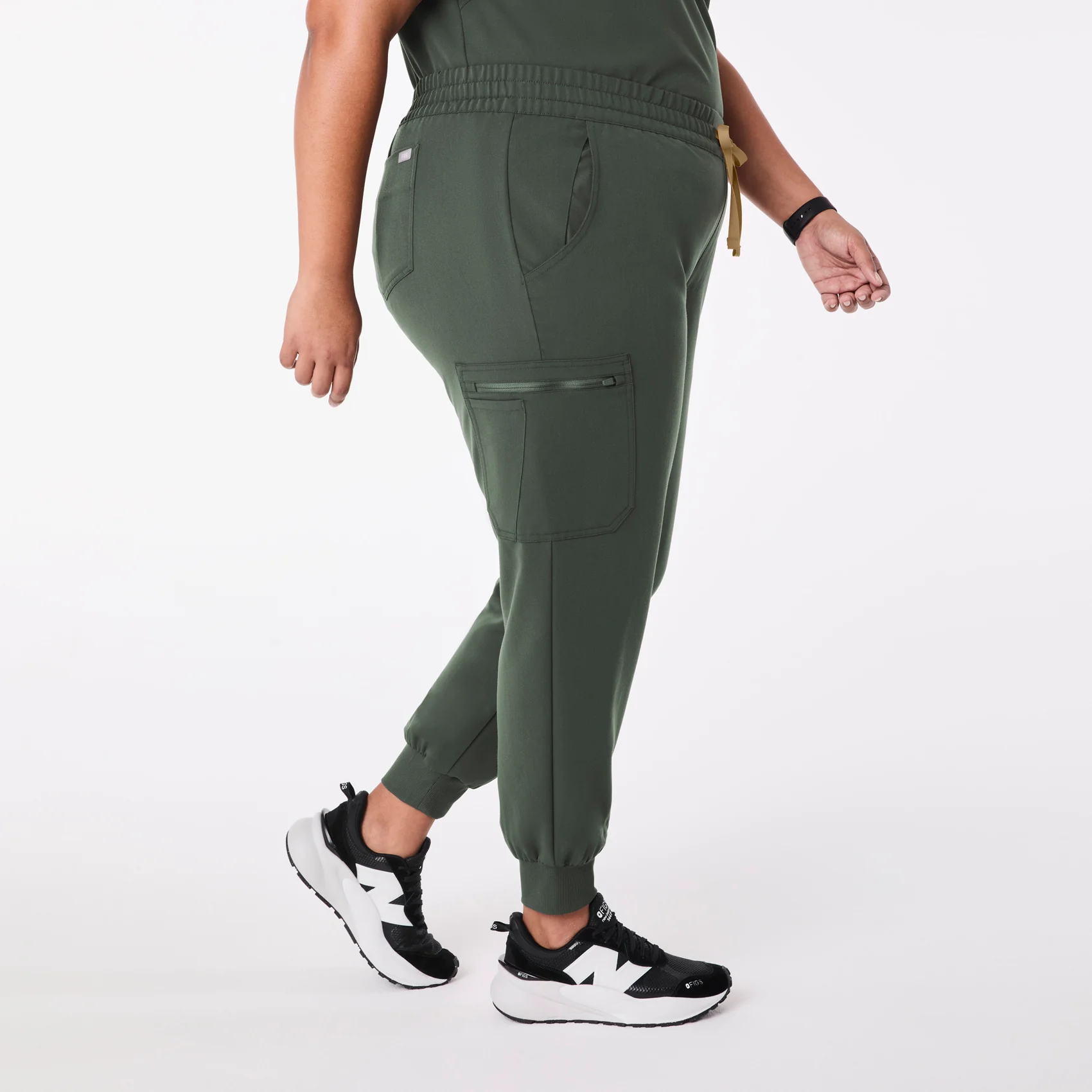women's Moss Uman Relaxed - Tall Jogger Scrub Pant (3XL-6XL) - Image 3