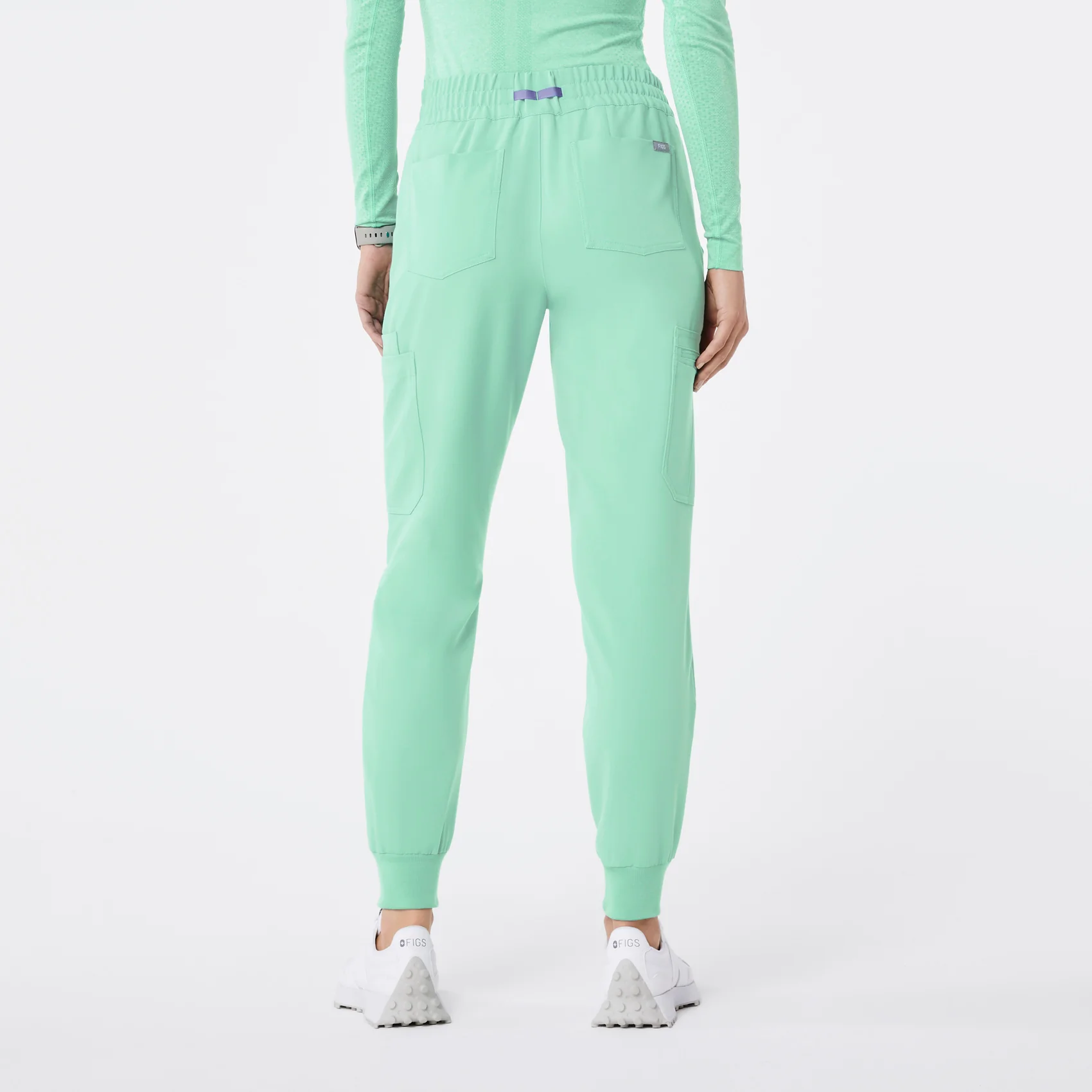 women's Mariner Uman Relaxed - Tall Jogger Scrub Pant - Image 4