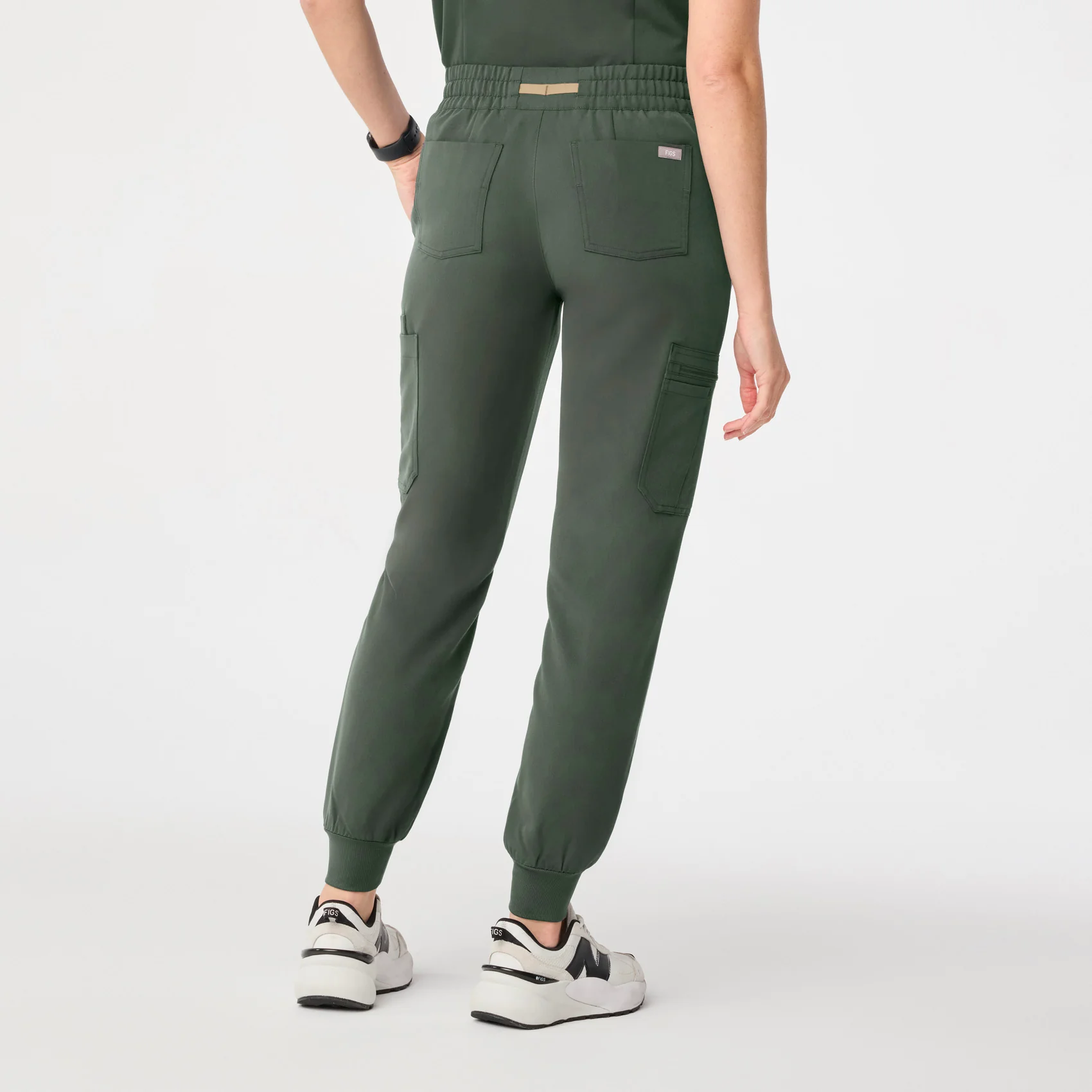 women's Moss Uman Relaxed - Tall Jogger Scrub Pant - Image 4