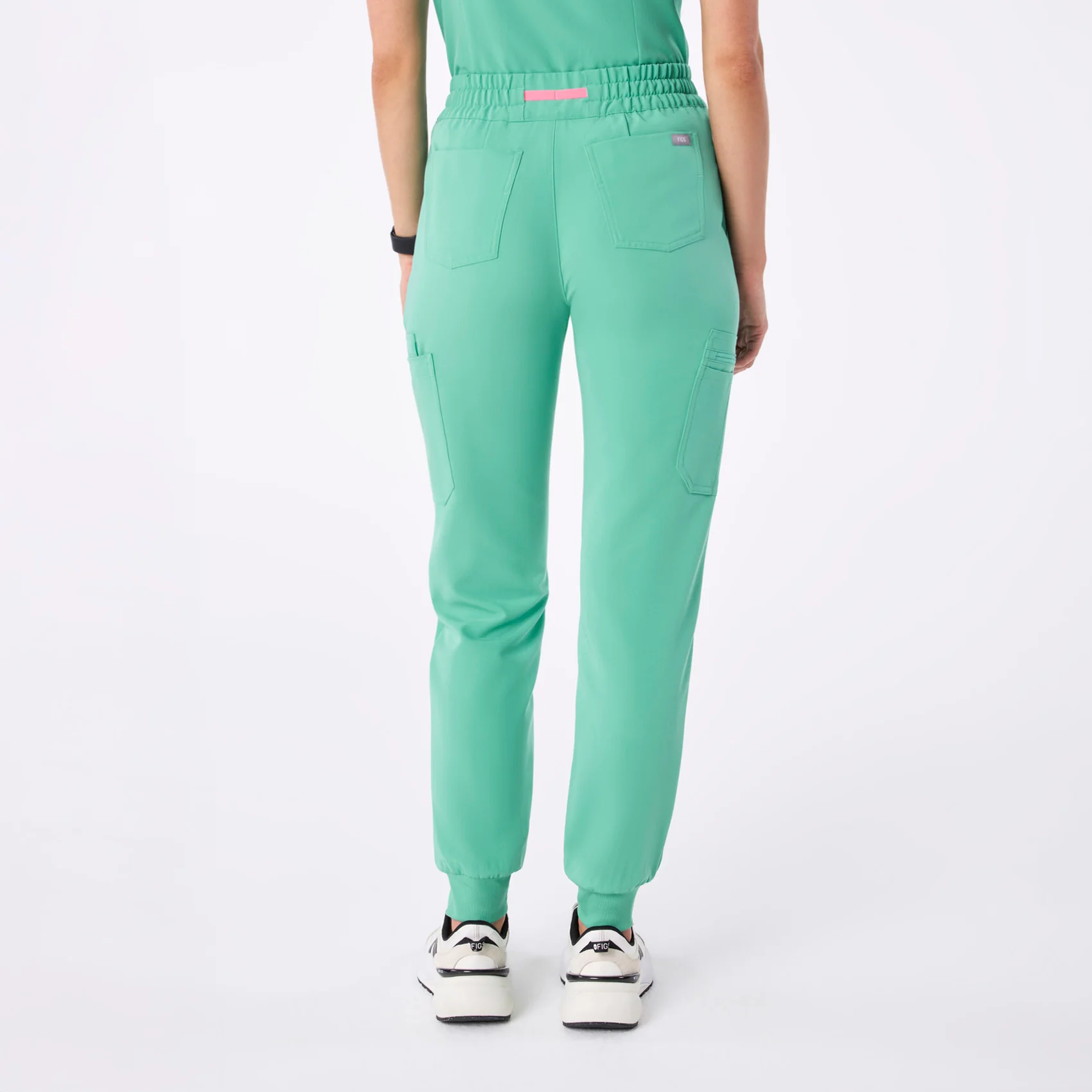 women's Surgical Green Uman Relaxed - Tall Jogger Scrub Pant - Image 4