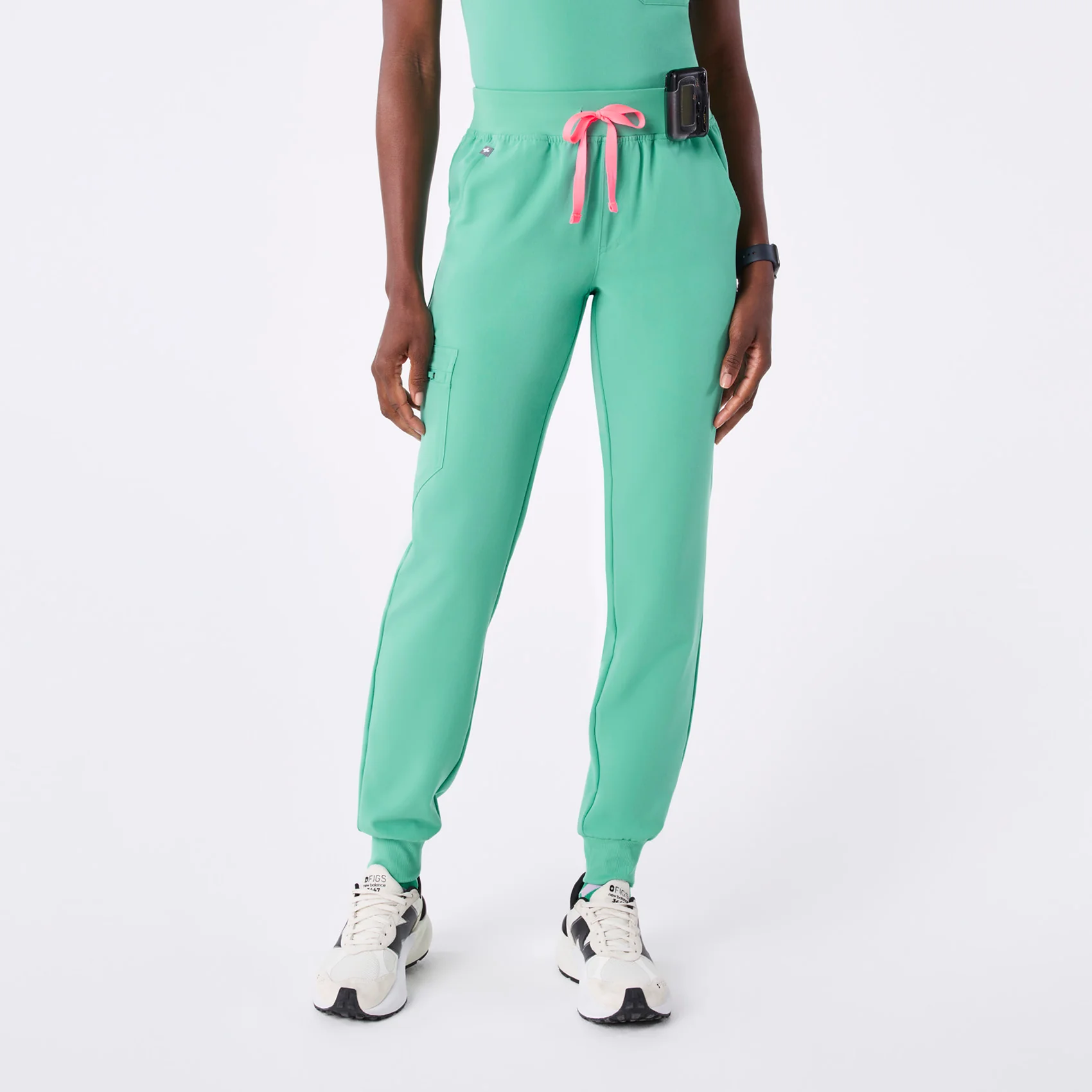 women's Surgical Green Zamora - Petite Jogger Scrub Pant™